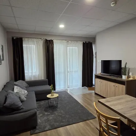 Dorka شقة زلاكاروس